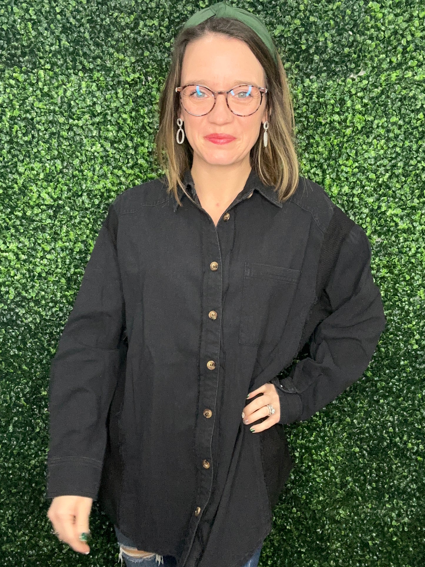 BUTTON DOWN PLEAT COAT
