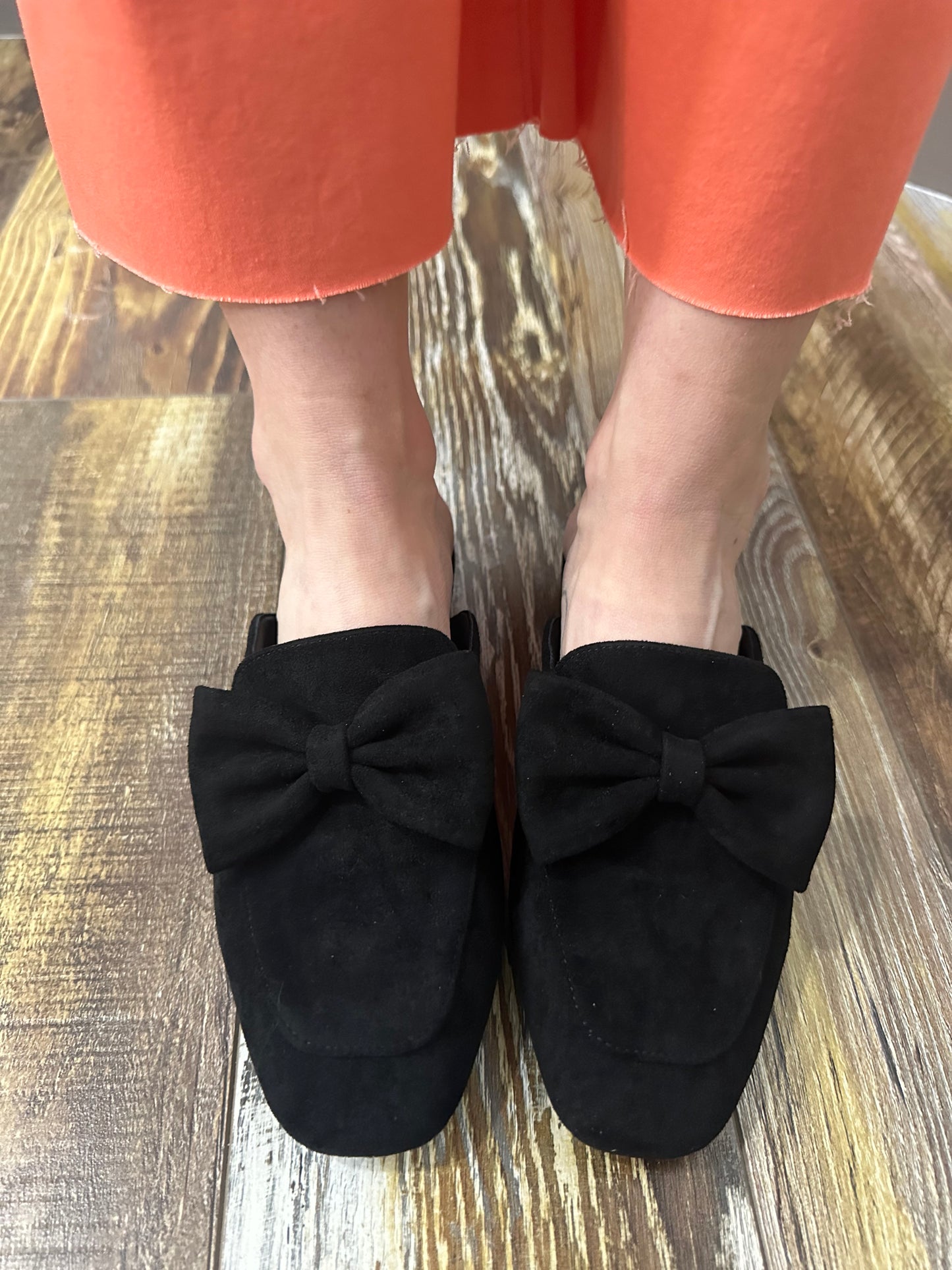 CORKY BLACK SUEDE