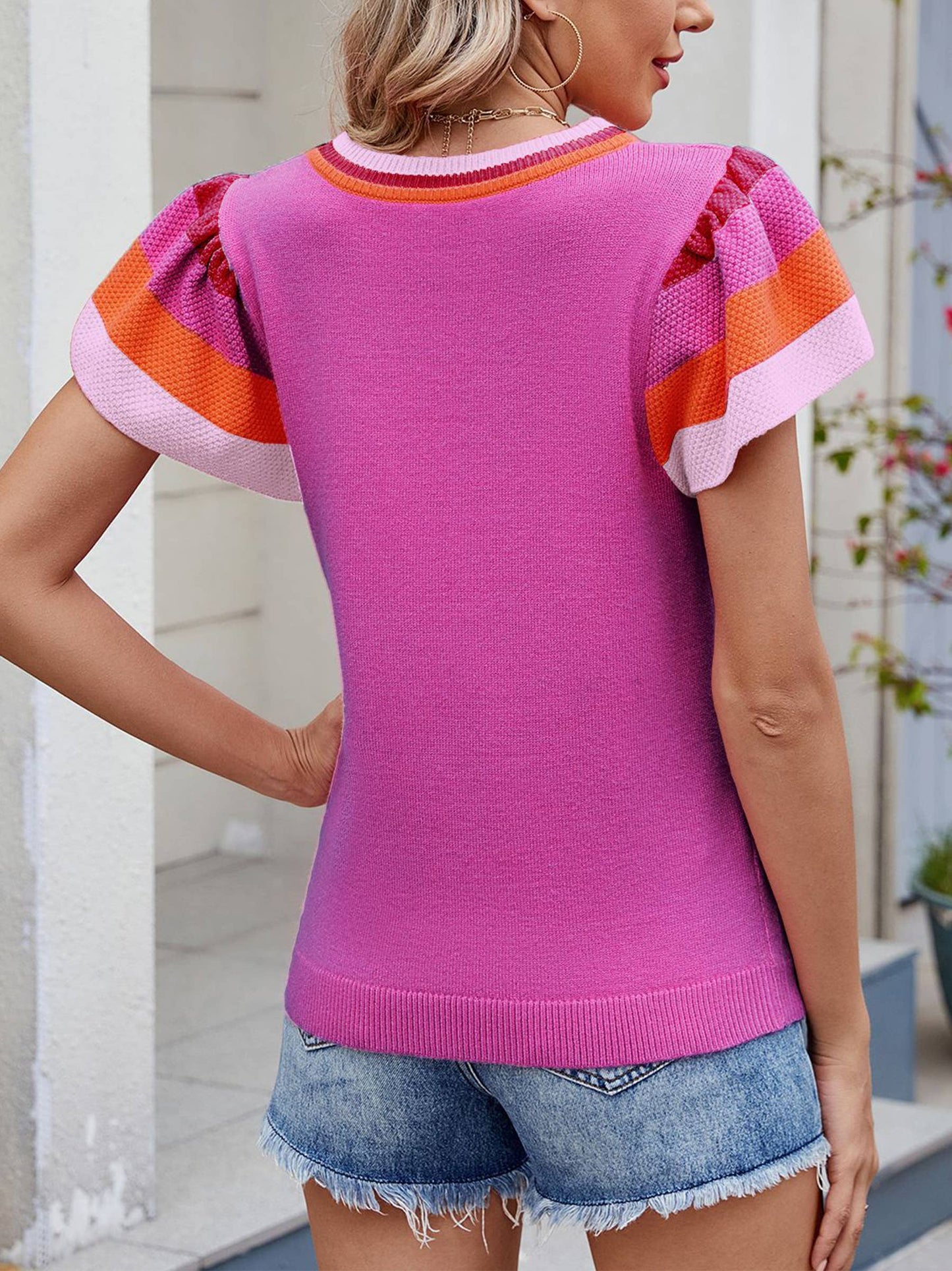 Round Neck Knitted Short Sleeved Top