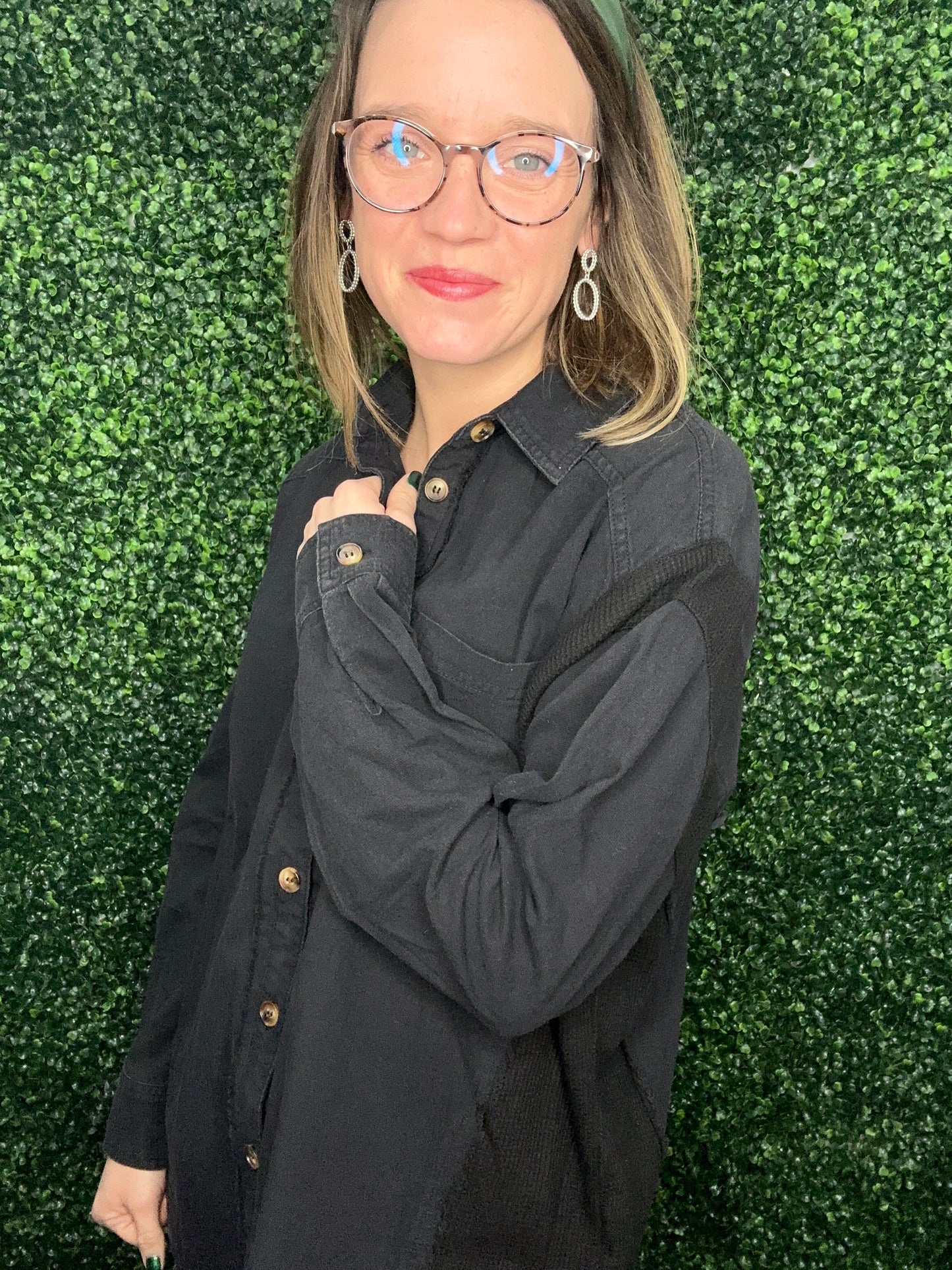 BUTTON DOWN PLEAT COAT