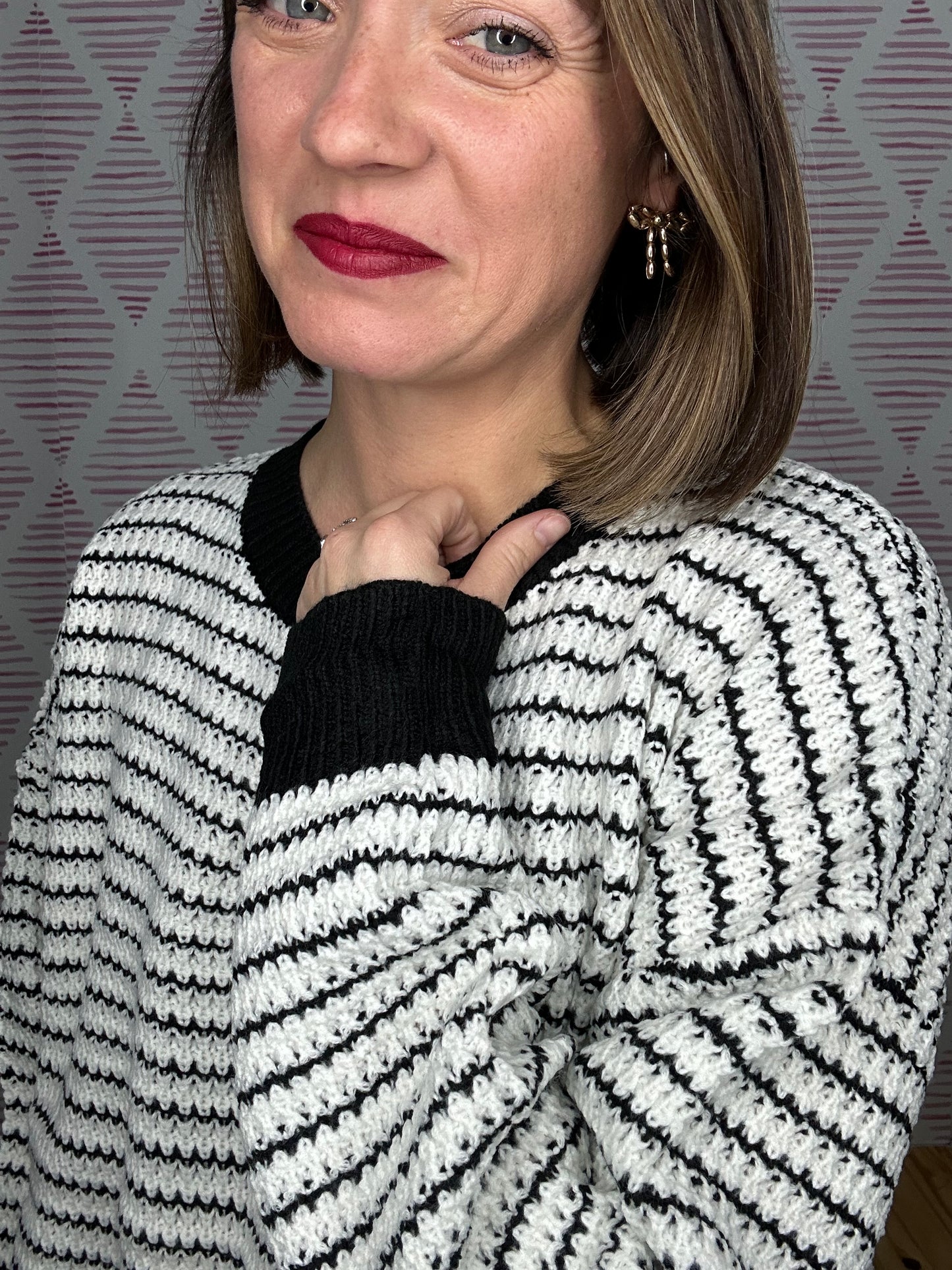 WAFFLE STRIPED SWEATER