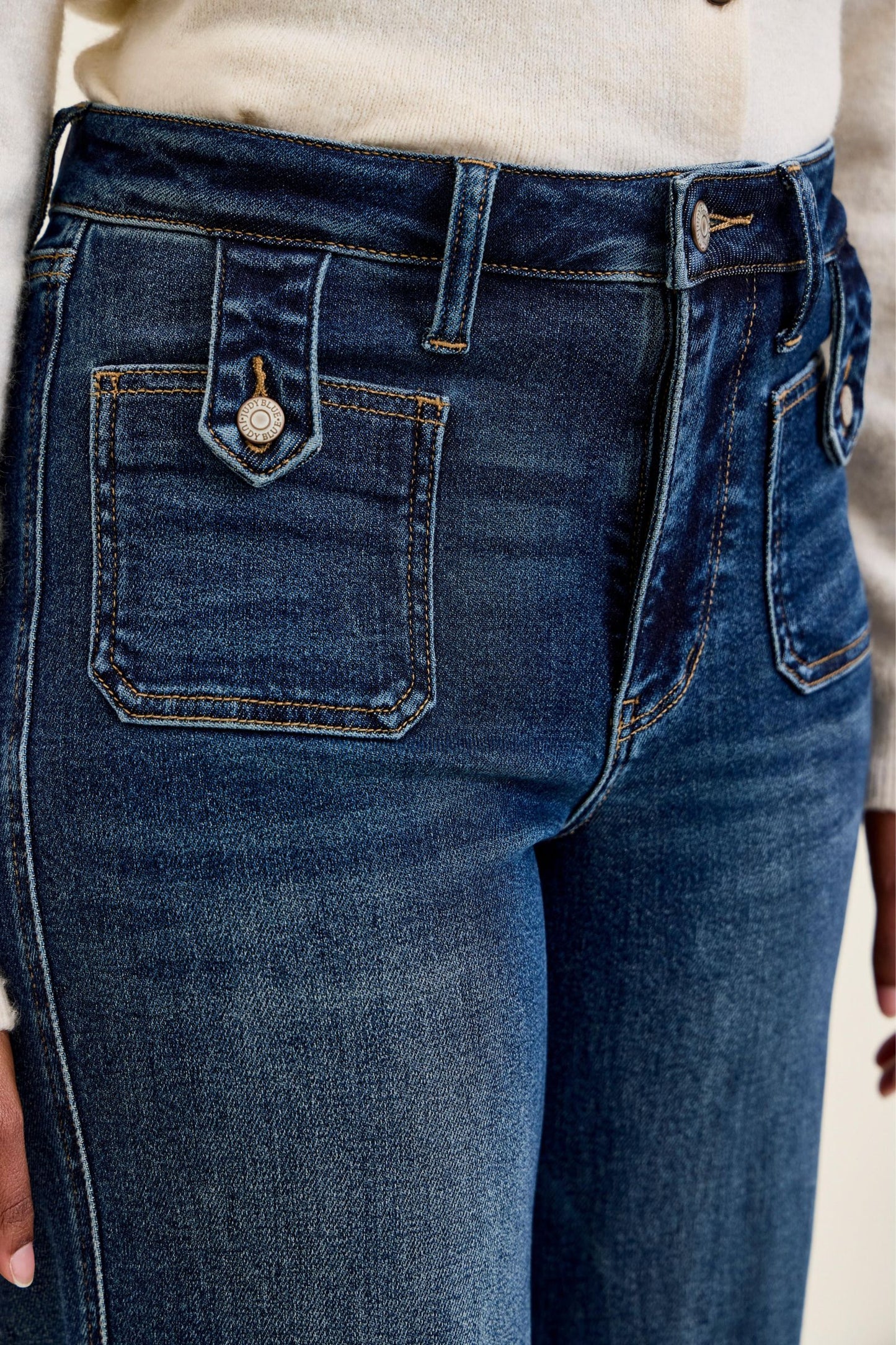 Judy Blue 881159
