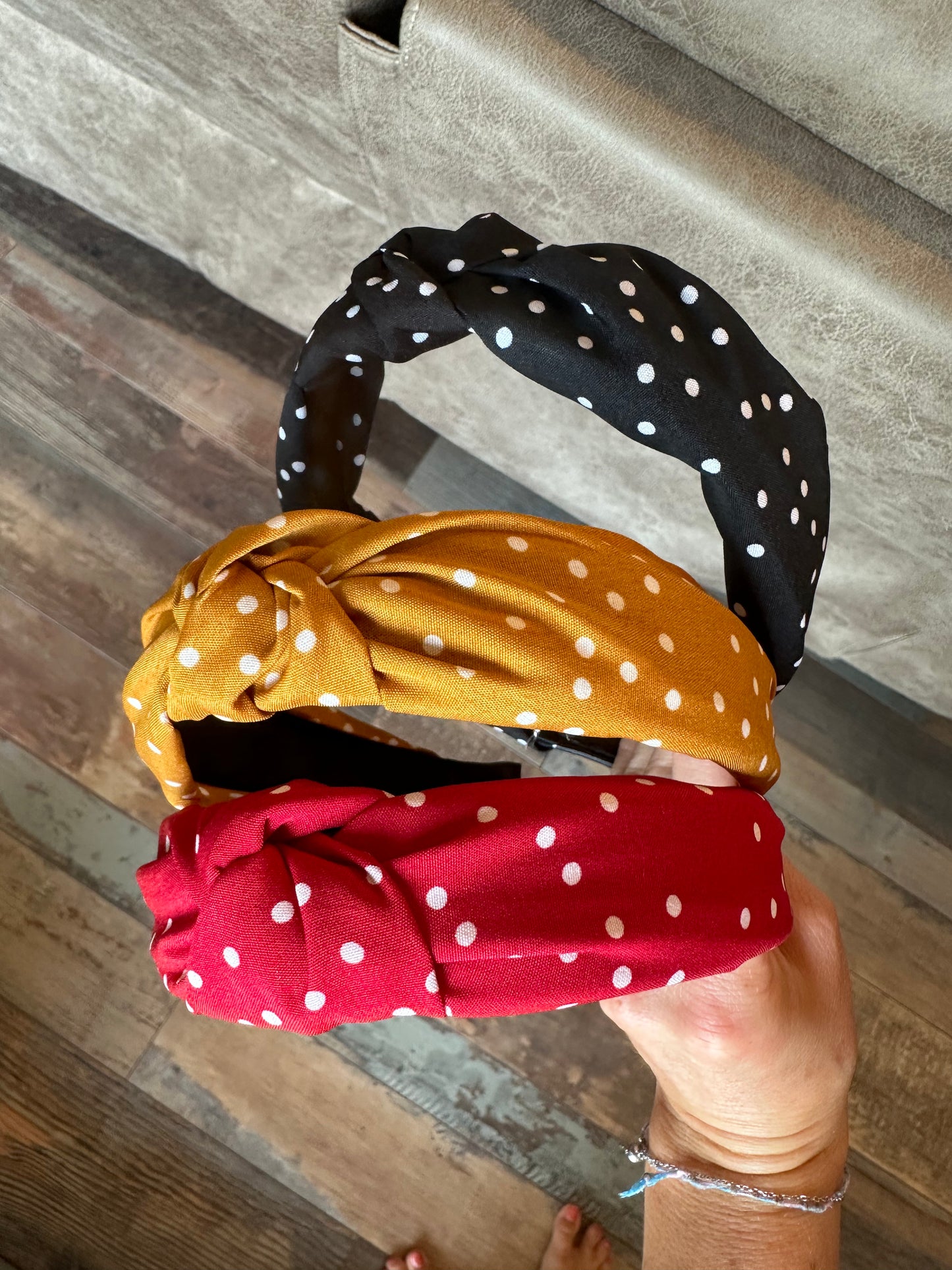 KNOTTED HEADBAND
