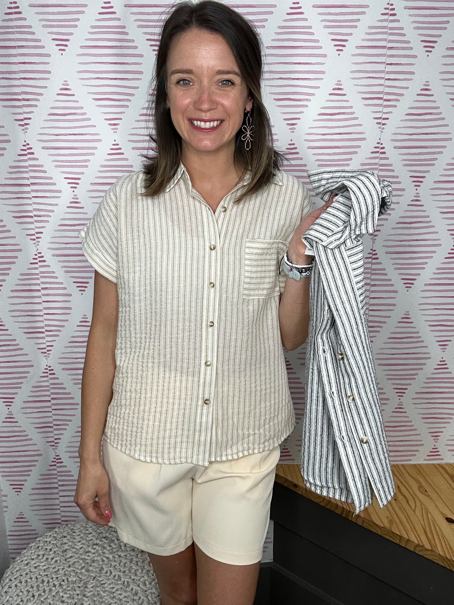 STRIPE COLLARED LINEN SHIRT
