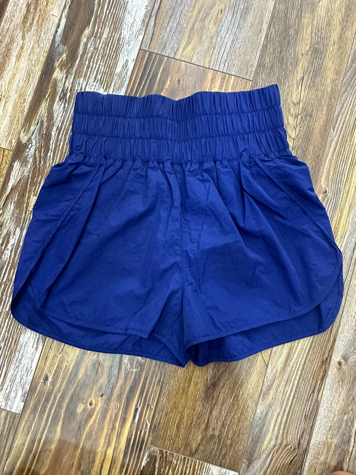 WINDBREAKER SHORTS