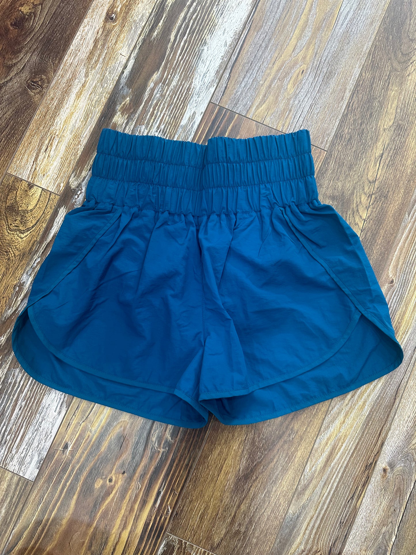 WINDBREAKER SHORTS