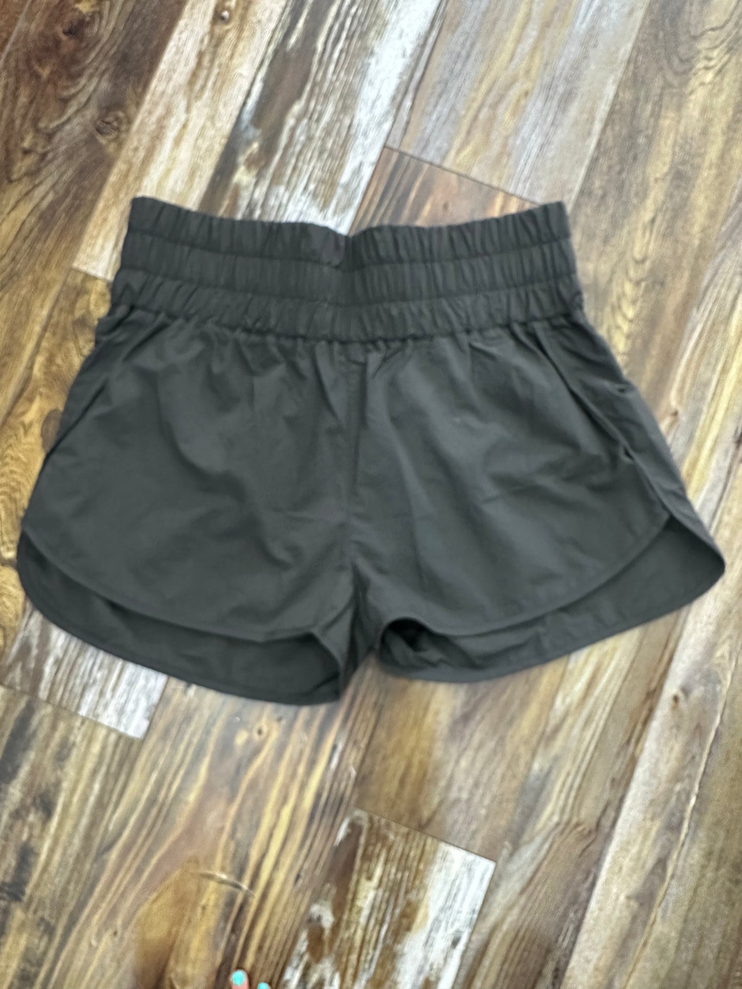 WINDBREAKER SHORTS