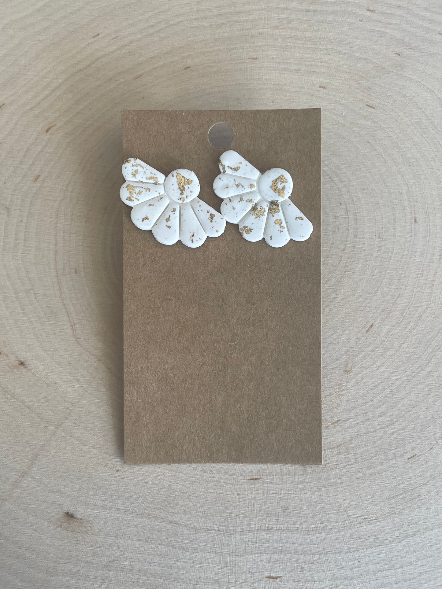 Black/Gold Flaked Stud