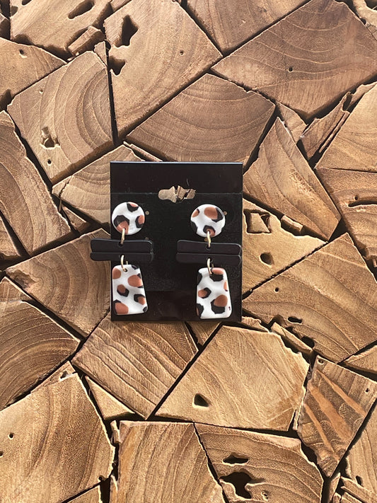 White Leopard Circle & Pendant