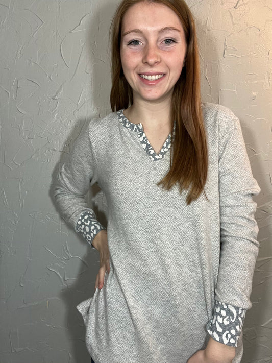 LS Leopard Contrast Top