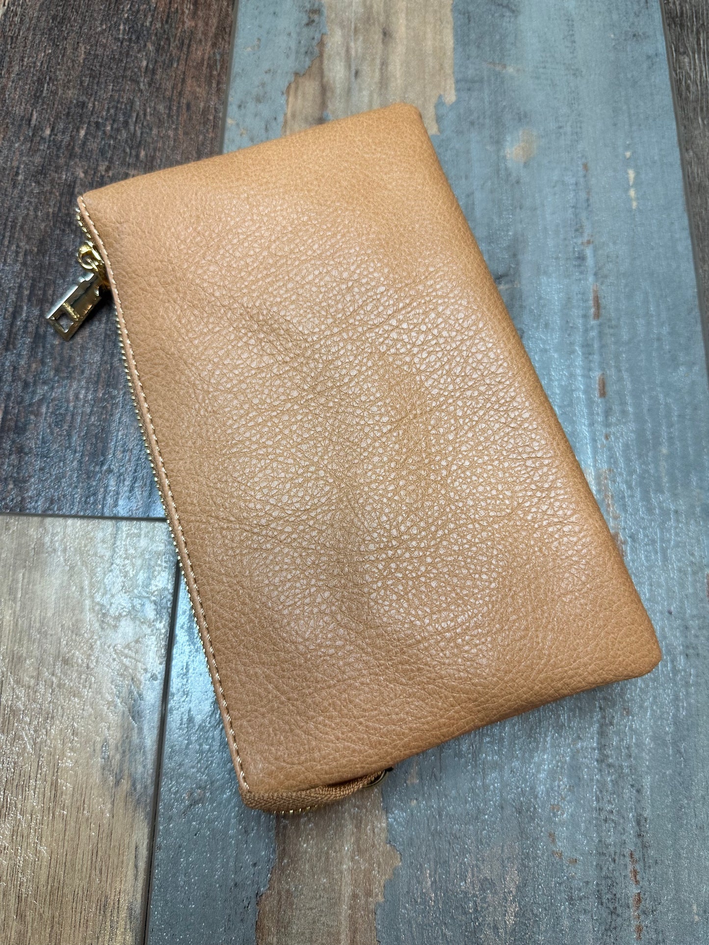 3-IN-1 CROSSBODY/WRISTLET/WALLET