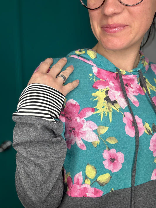 GO FLORAL PRINT HOODIE-3370