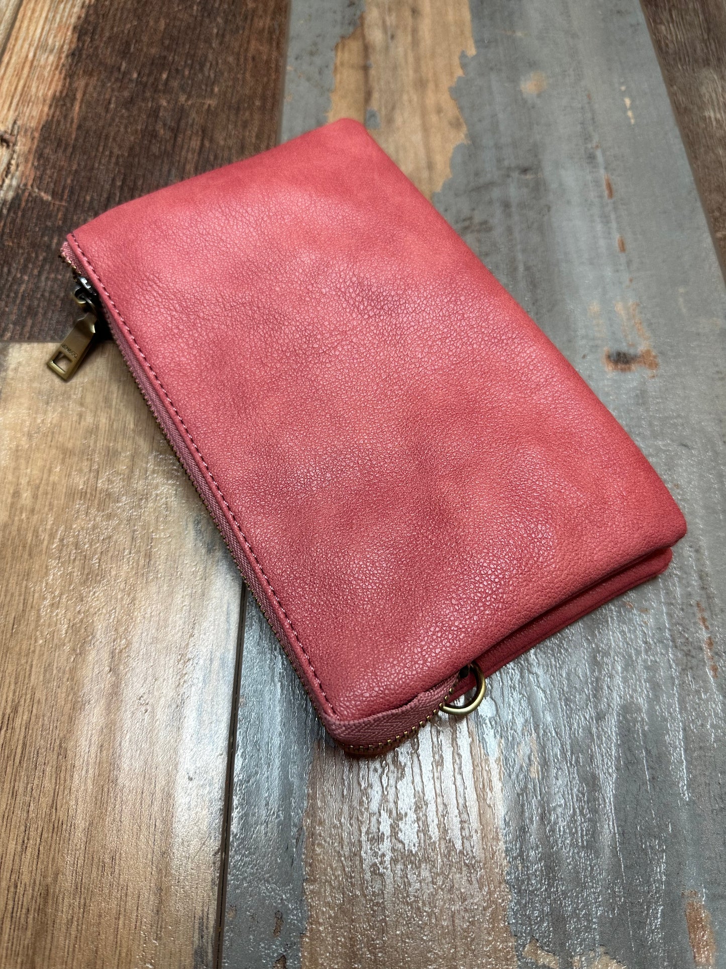 3-IN-1 CROSSBODY/WRISTLET/WALLET
