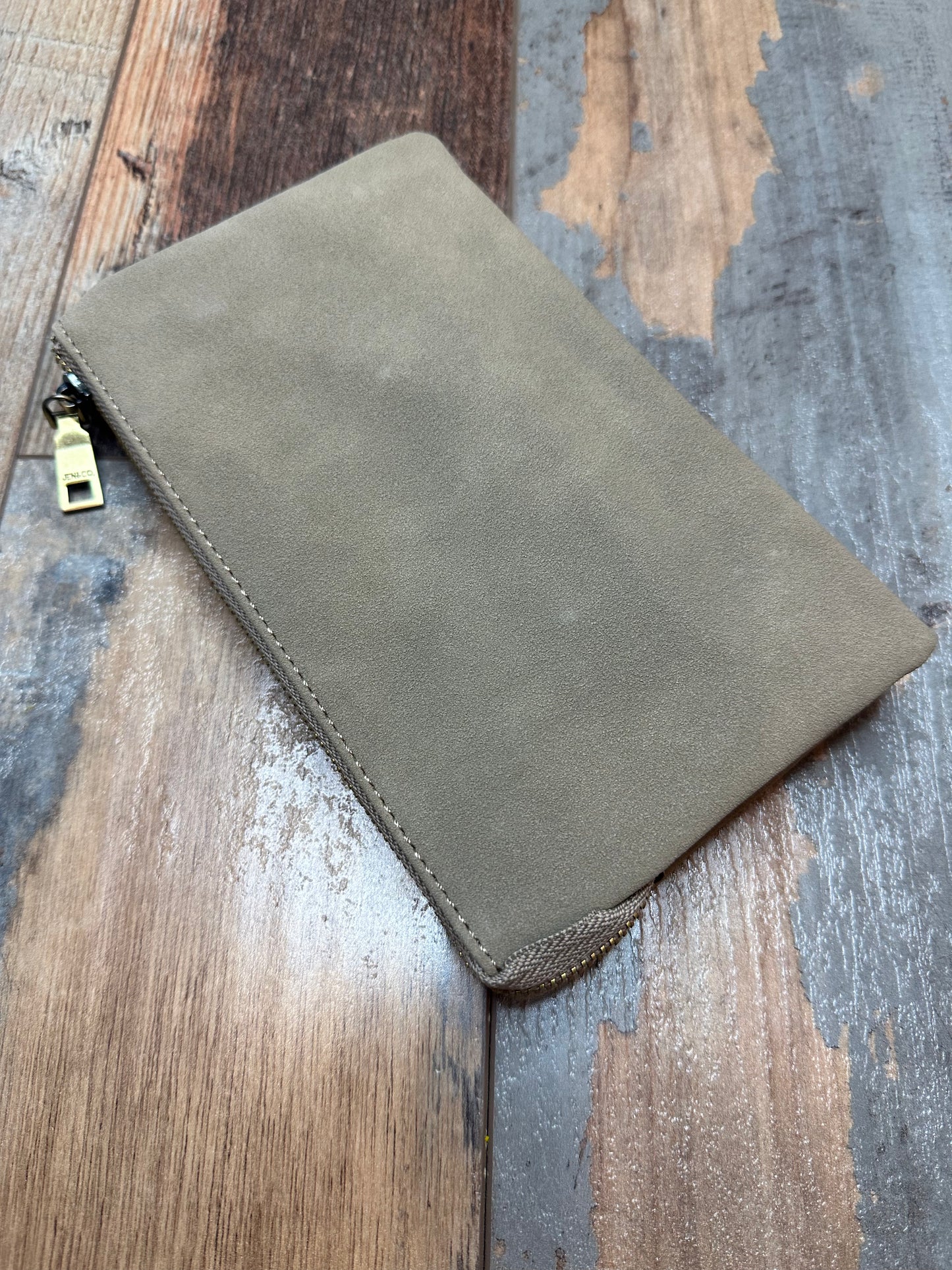 3-IN-1 CROSSBODY/WRISTLET/WALLET