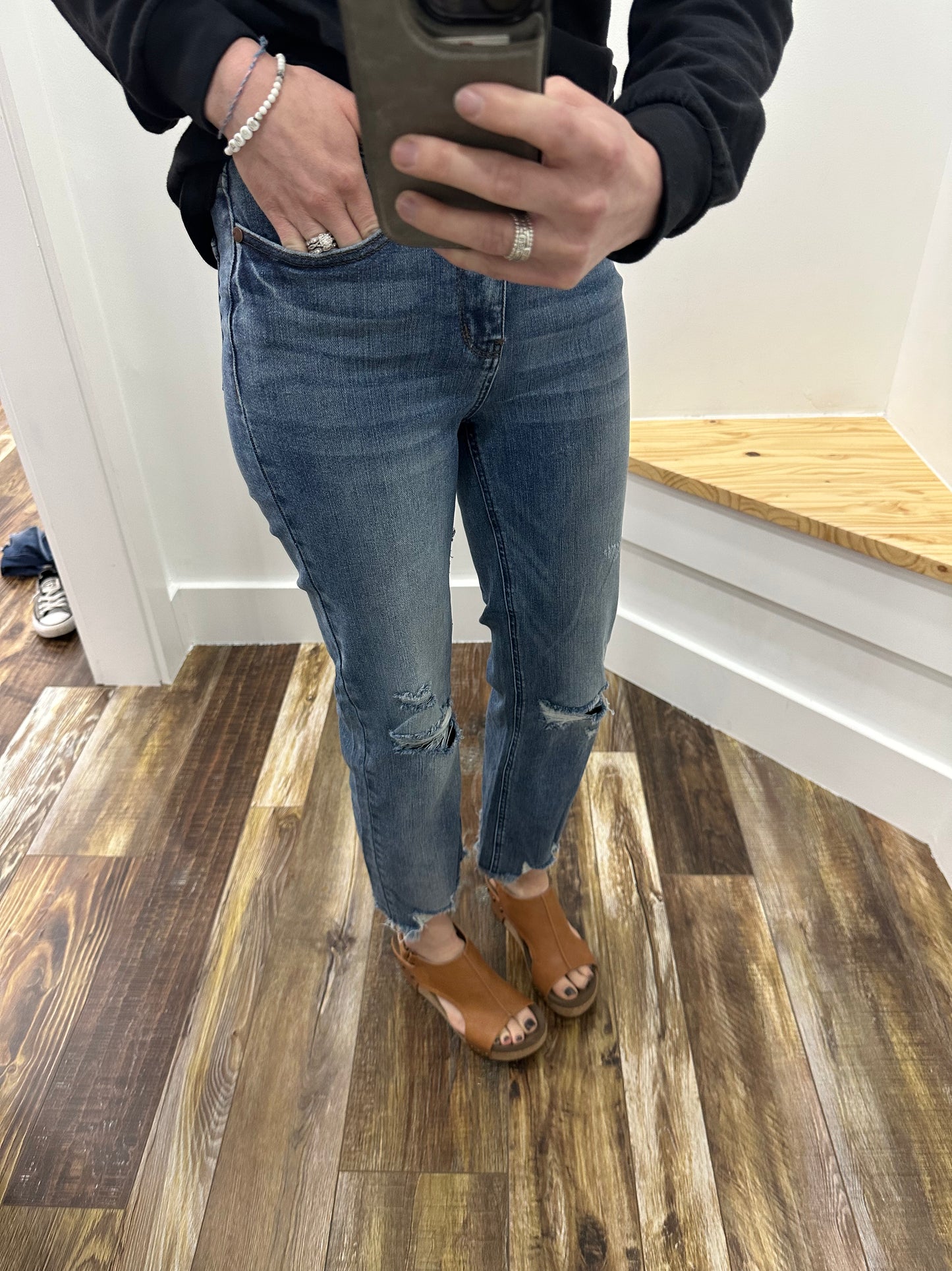 JB88550-CROPPED STRAIGHT
