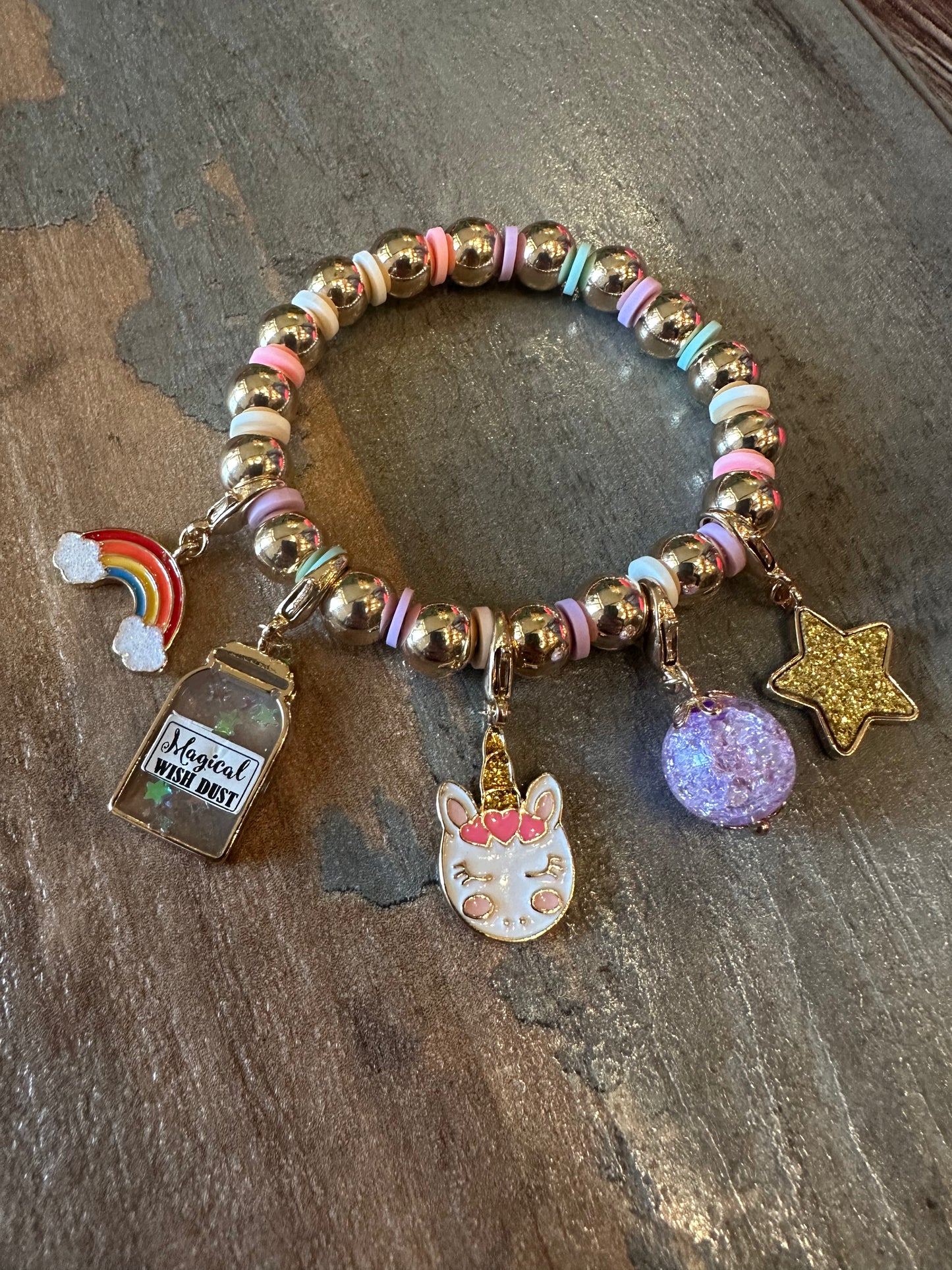 GIRLS CHARM BRACELET SET
