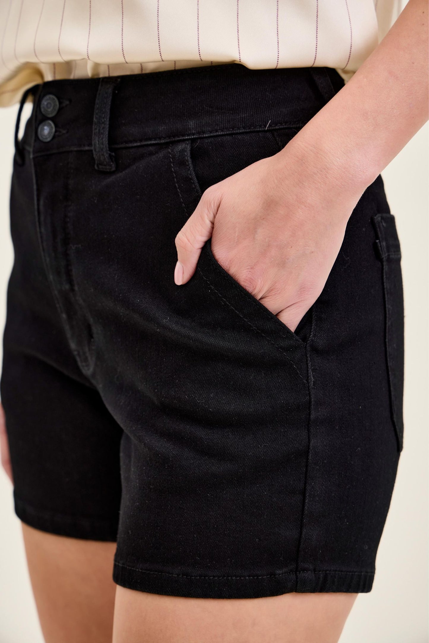 Judy Blue Trouser Shorts
