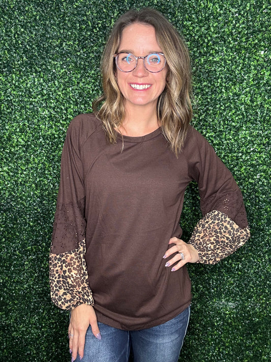 BROWN TOP W/ LEOPARD SLEEVE-5319