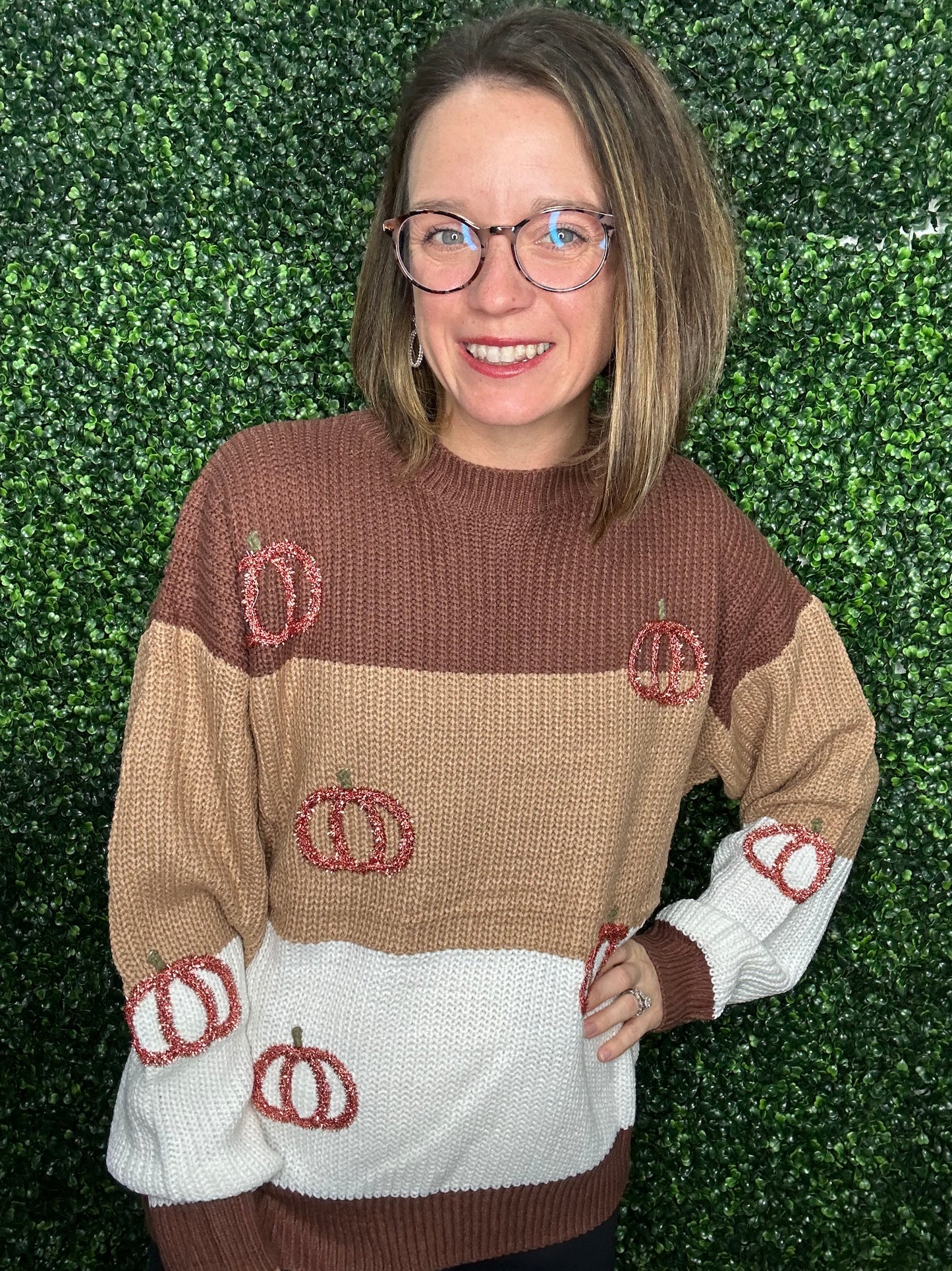 PUMPKIN TRIM SWEATER