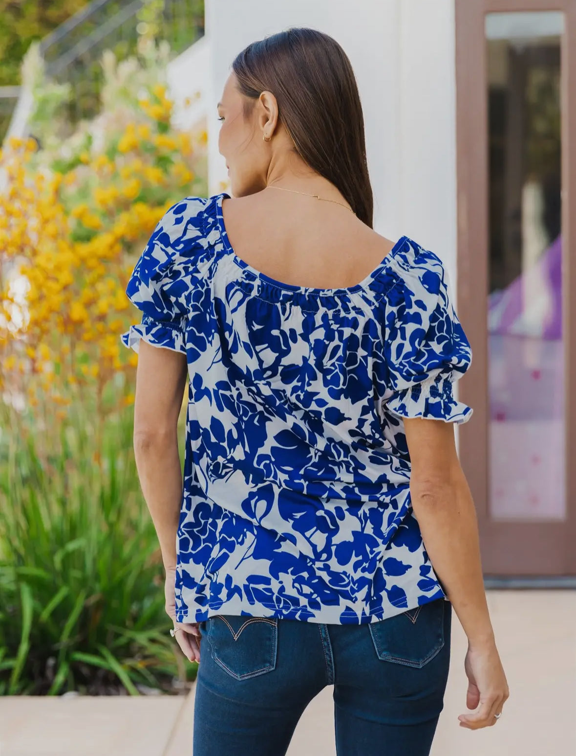 FLORAL SQUARE NECK TOP