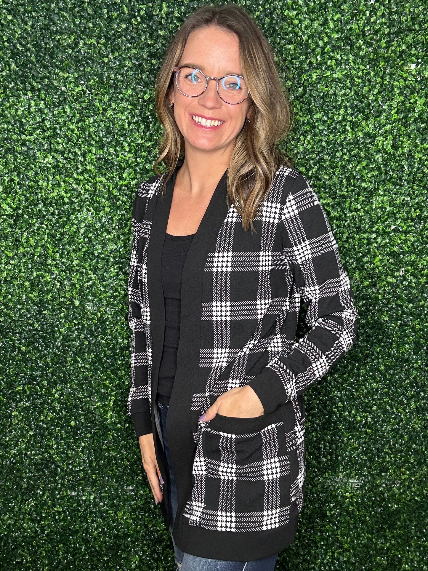 ROVE PLAID CARDIGAN WITH POCKETS-532