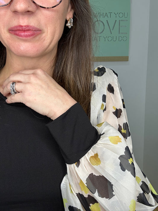 LEOPARD BALLOON SLEEVE TOP