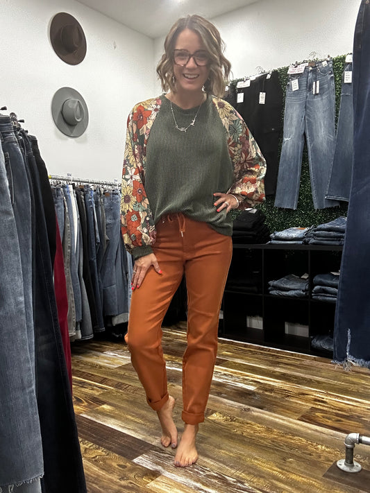 Dalia Olive Floral Top 4511