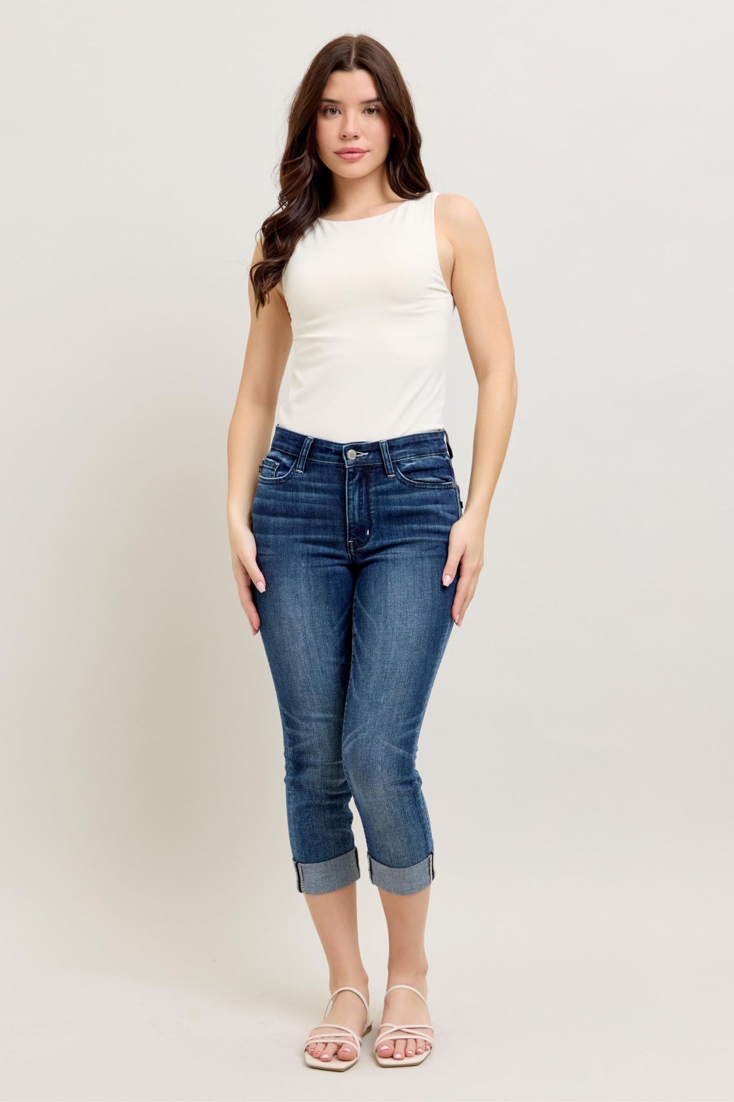 Judy Blue Cuffed Capri 72121