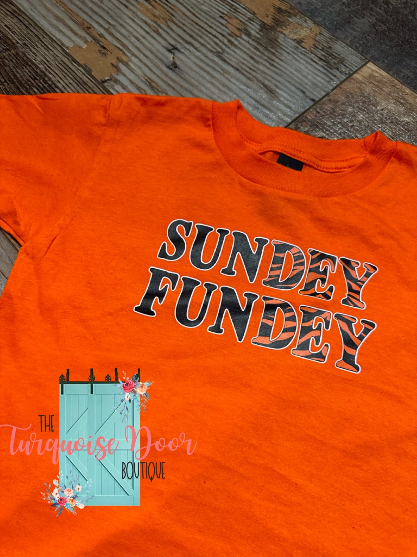 SUNDEY FUNDEY GRAPHIC