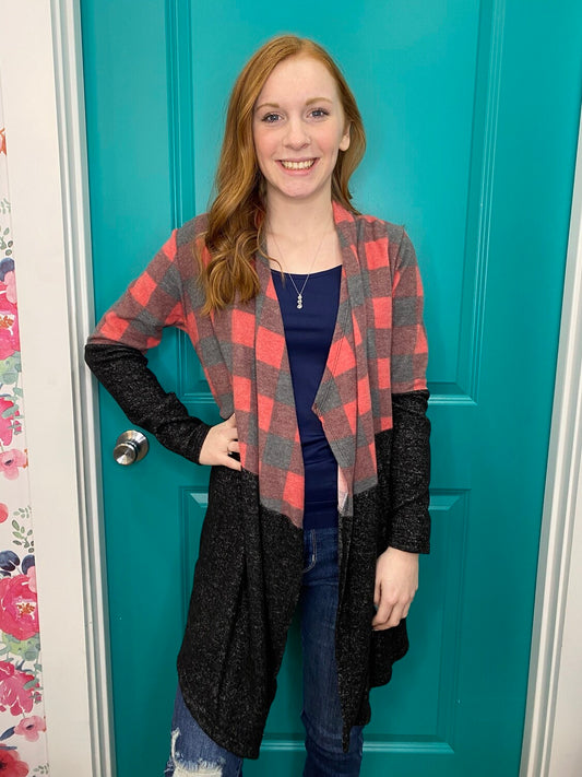 PLAID AND BLACK CARDIGAN