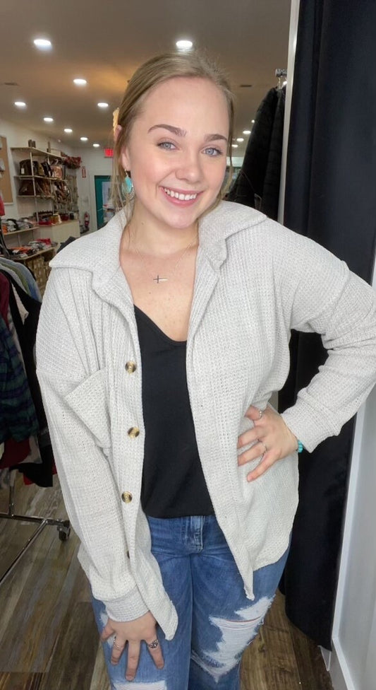 SILVER WAFFLE KNIT BUTTON