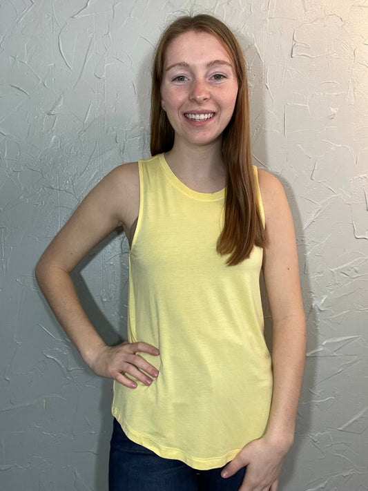 Scoop Neck Basic Tank